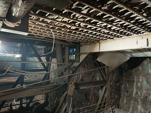 地下隧道監(jiān)測(cè)型四合一氣體檢測(cè)儀 地下隧道監(jiān)測(cè)型四合一氣體檢測(cè)儀