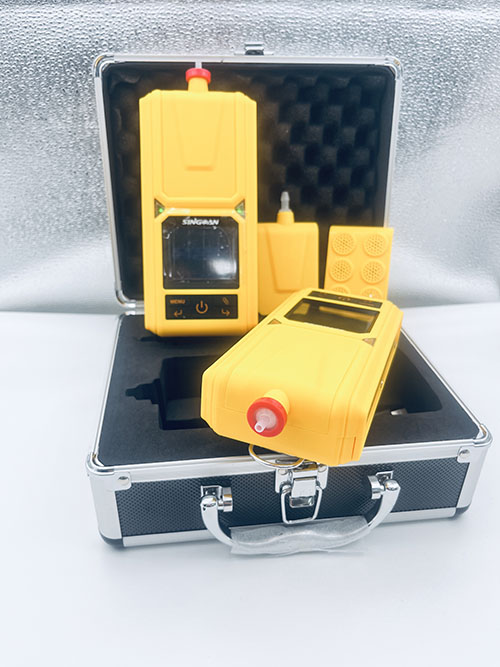 無線便攜式五合一氣體檢測儀 無線便攜式五合一氣體檢測儀