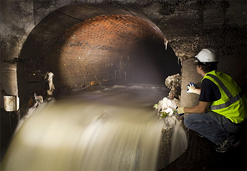 下水道作業(yè) 下水道作業(yè)