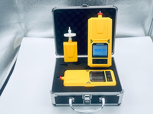 便攜式多種有害氣體報(bào)警儀 便攜式多種有害氣體報(bào)警儀