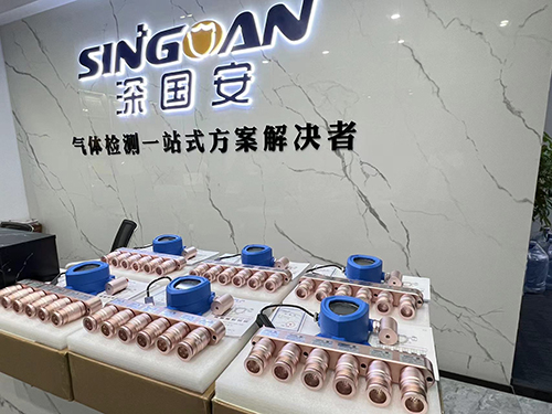 商業(yè)瓦斯天然氣氣體報警器廠家 商業(yè)瓦斯天然氣氣體報警器廠家